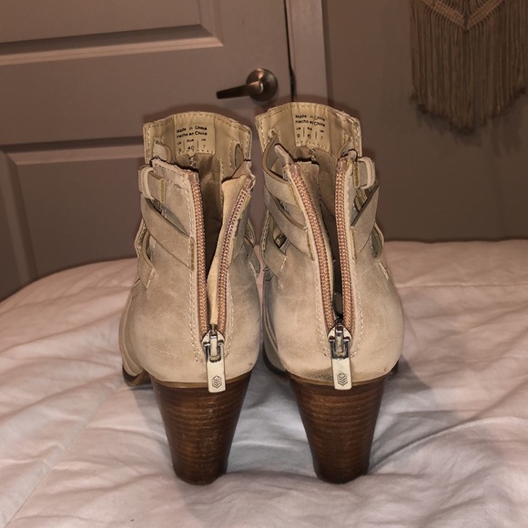 Call it spring Booties - Picture 4 of 8